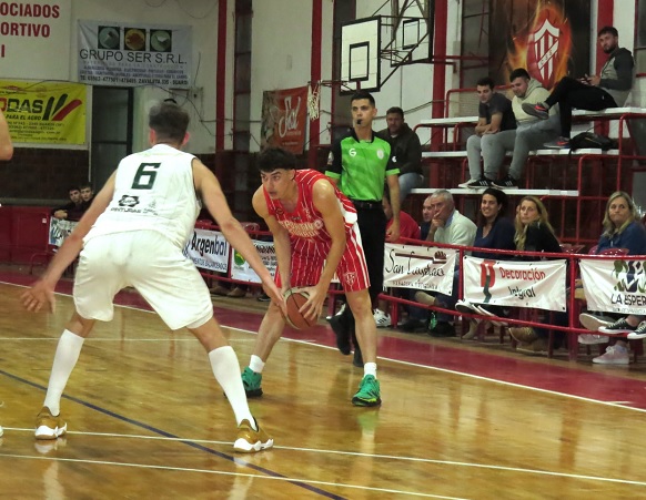 sportivo las parejas 22